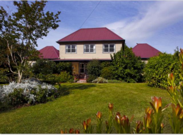 Redcliffe House Colonial Bed & Breakfast Суонси Екстериор снимка